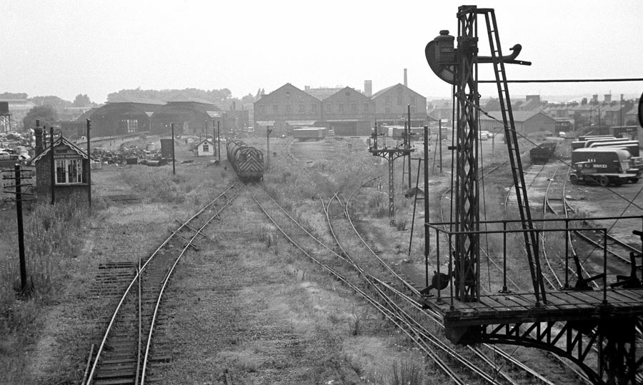 Shunting train at Leicester Belgrave Road goods depot