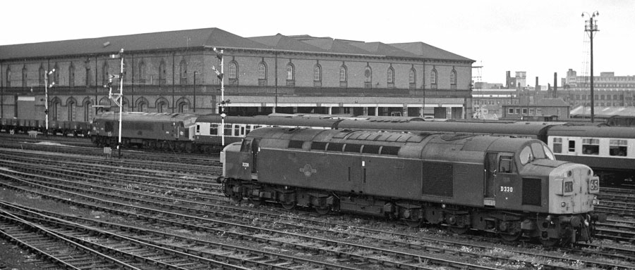 Diesel locomotives on trains at Leicester Midland