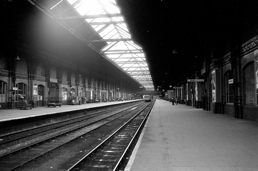 Old photograph of Leicester Midland station