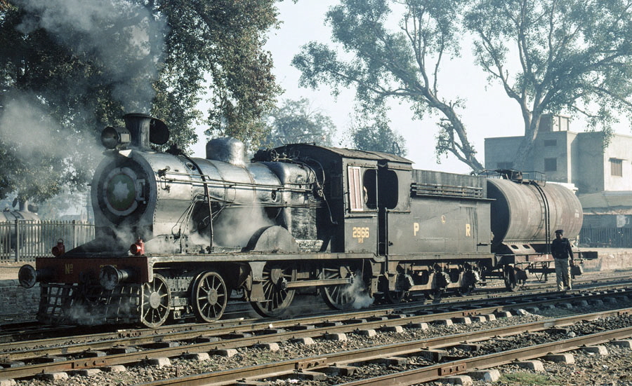 Broad gauge, oil fired, steam locomotive at Malakwal, Pakistan, 22nd December 1993