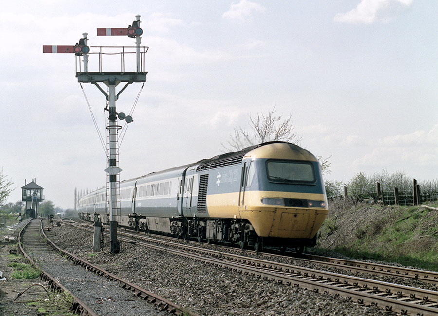 HST Kilby Bridge 1985