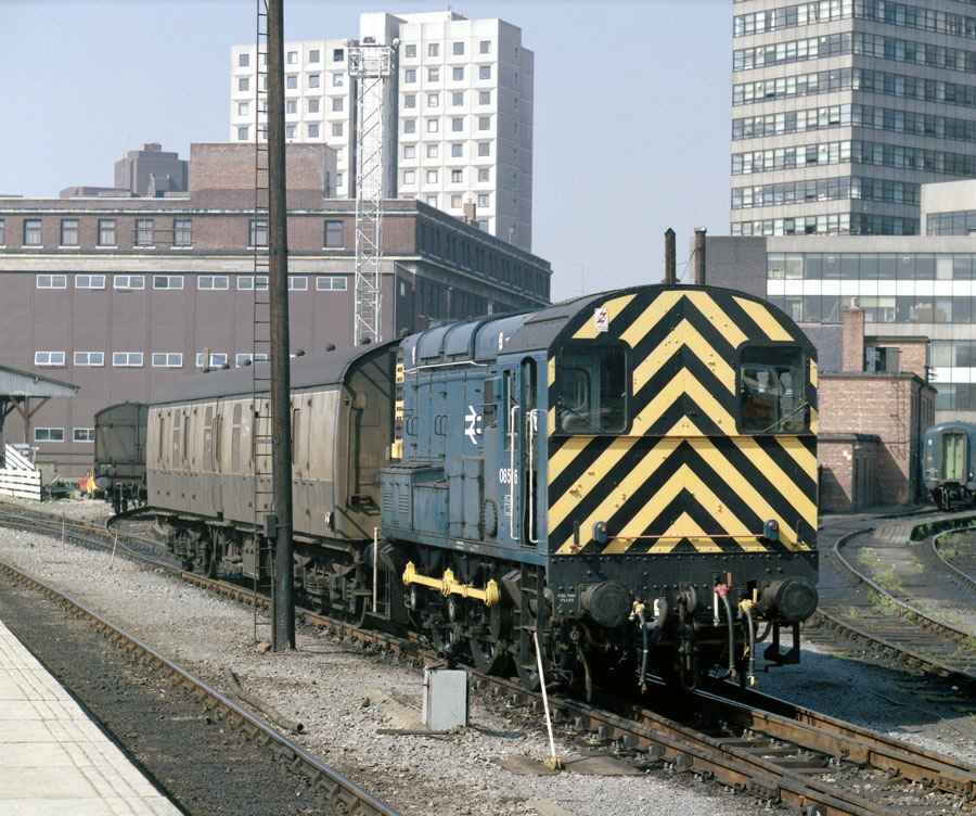 Diesel shunter in parcels sidings, Leicester station