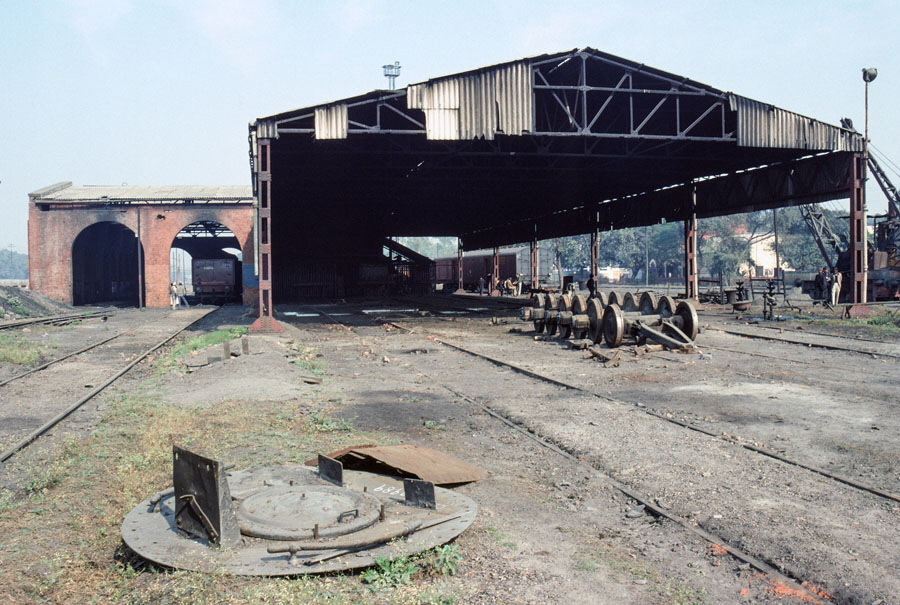 Apparently derelict broad gauge locomotive shed at Bareilly Junction, India, 27th December 1993