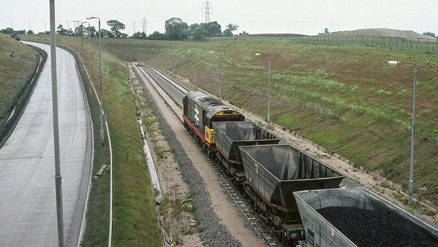 Cl-58 Co-Co 58049 with train being loaded with coal at Lounge coal disposal point