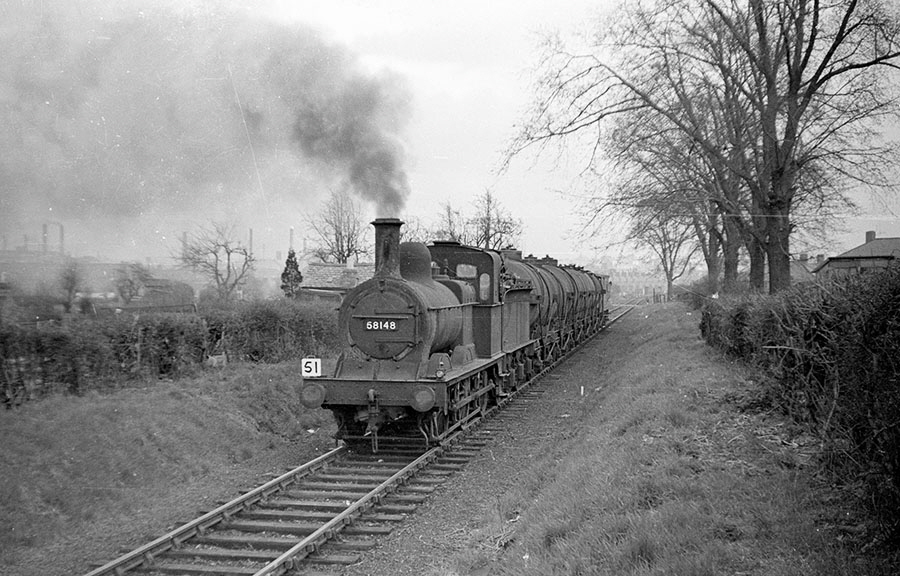 58148 leaving Leicester West Bridge 1963